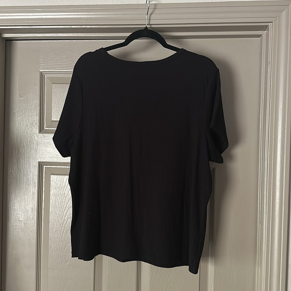 Old Navy | Ribbed Tee (Tall) - Picture 5 of 5